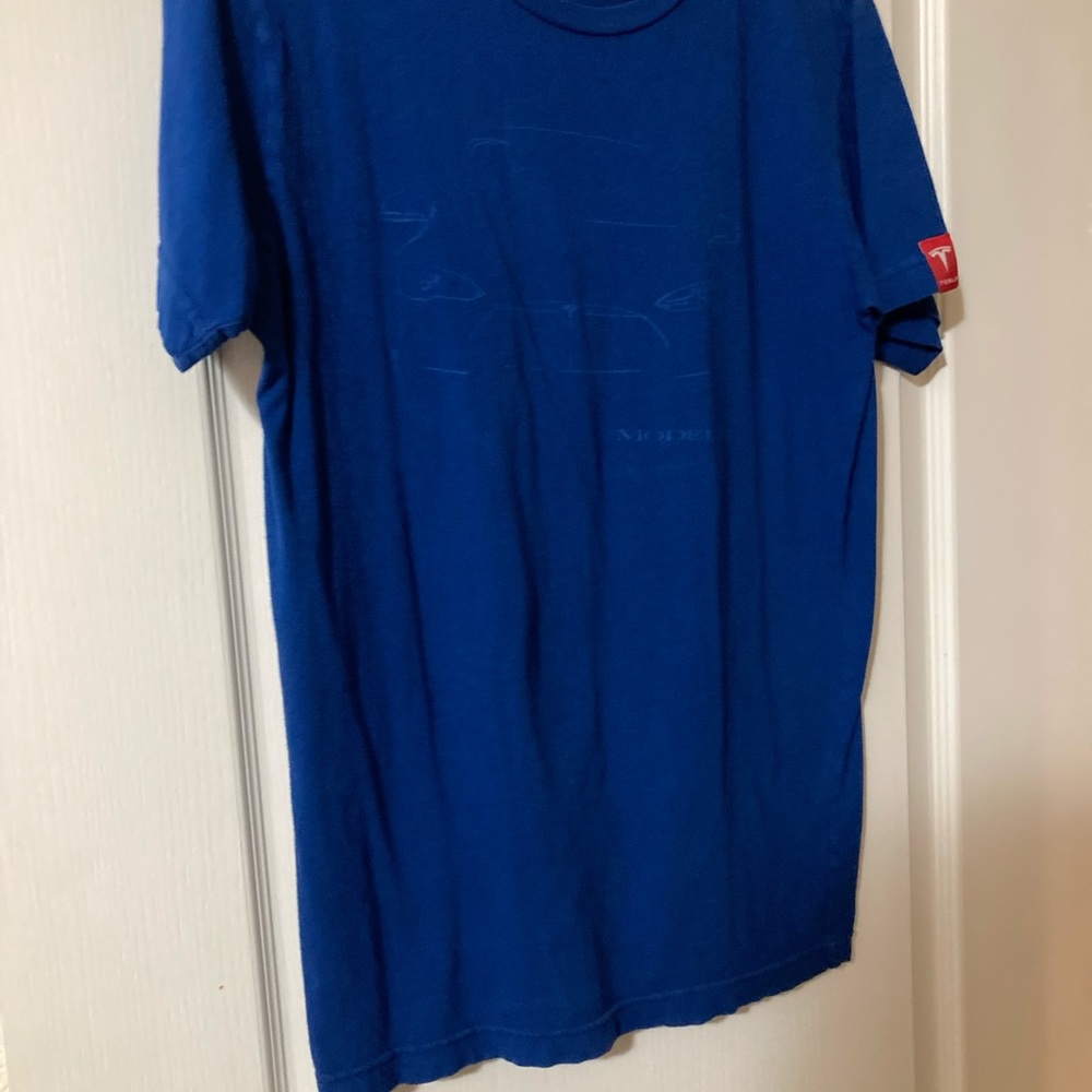 Tesla men’s shirt size small model S
